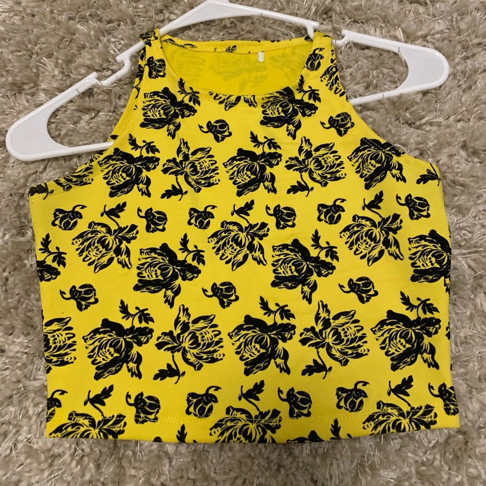Cropped tank